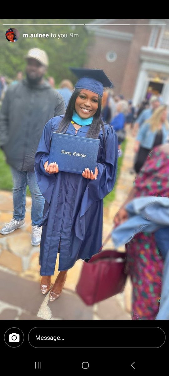 DPhiDSigma's tweet image. Congratulations to our very own @m.auinee on obtaining her Masters 🐾🎓

#PanthersGraduate #Sigma #DPhi