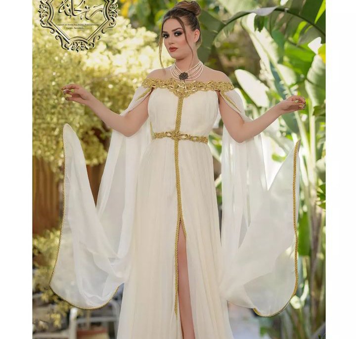 GreatCarthage's tweet photo. 👑🇹🇳👑

#اللباس_التقليدي_التونسي
#تونس_بلد_ال_40_الف_لباس
#تفاصيل_تونسية
#بالتونسي_أحلى
#تونسنا_المزيانة https://t.co/3wNN6Y0uGh
