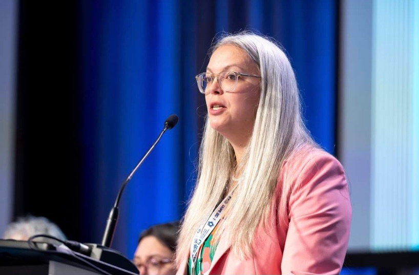MarlaMarie14's tweet photo. Martina Boyd, Regional Director for CUPE in BC, opened day 3 of #CUPEBC2023 with her first report to convention.  

She had a clear message for employers: “if you can't reach a deal with your CUPE local, it's not us, its you." https://t.co/8oGyCJMjfX