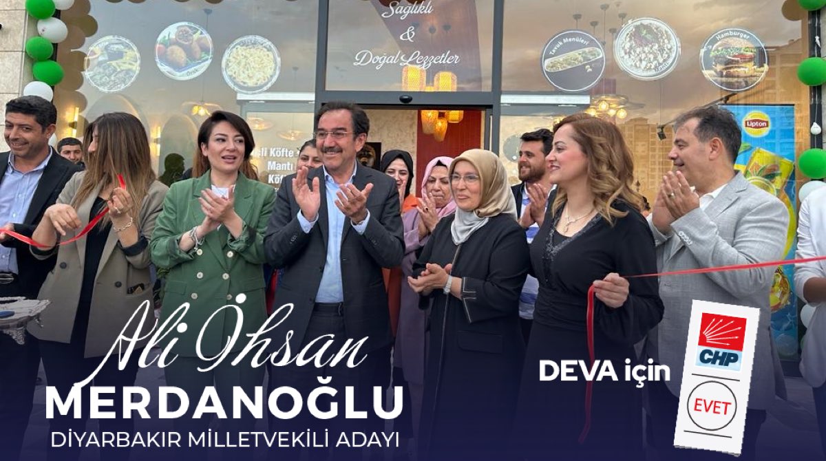 IhsanMerdanoglu's tweet photo. 📌Bugün @diyarbakirdeva yönetim kurulundan  ; Gülten Ekinci ile Dicle Eriman’ın işletmesi olan Köftiş firmasının açılışını @EssumAslan ile beraber gerçekleştirdik. @DevaDbakirKadin 

📌Hayırlı ve bereketli olmasını diliyorum.

📍Kayapınar

@alibabacan @devapartisi https://t.co/NfsuBtkYVs