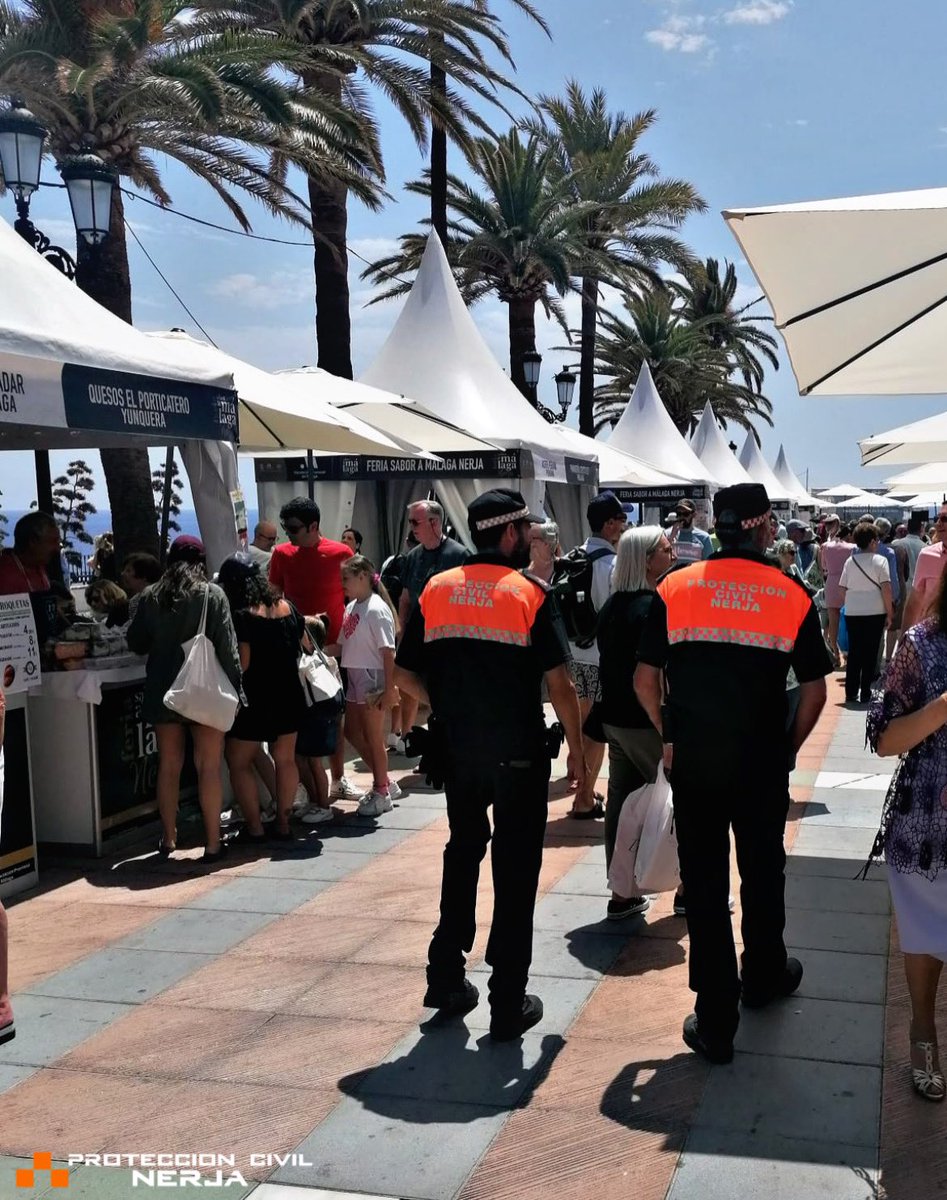🟠 PREVENTIVO 🟠

🔸 Este fin de semana nos encontramos de servicio en el Balcón de Europa con motivo de la feria Sabor a Málaga.