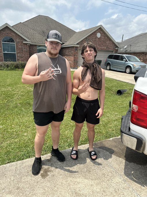 lhsmafia_23's tweet photo. titan eliminated hayden +1 wetter the better https://t.co/GnAwk6ETqg