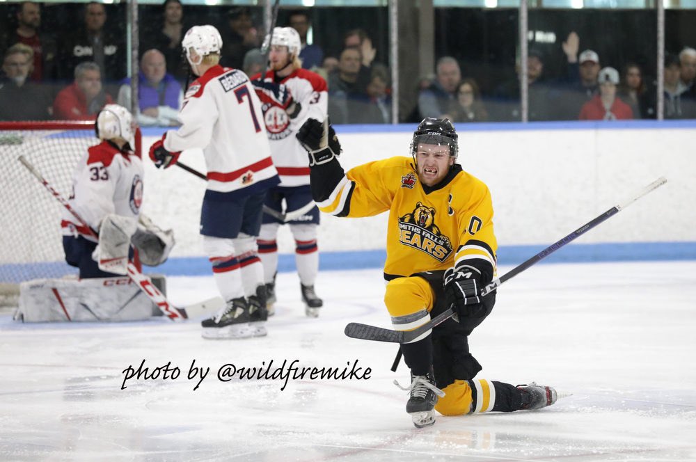 wildfiremike's tweet photo. Was really impressed with the Smiths Falls Bears. They didn’t have OJS’ overall roster depth nor Applebee’s stellar goaltending, but still took the Bogart Cup to a decisive Game 7 — which was tied 2-2 halfway through regulation time. #ottsports #SFBears #CCHL #CentennialCup https://t.co/a0Zq1Eg8mM