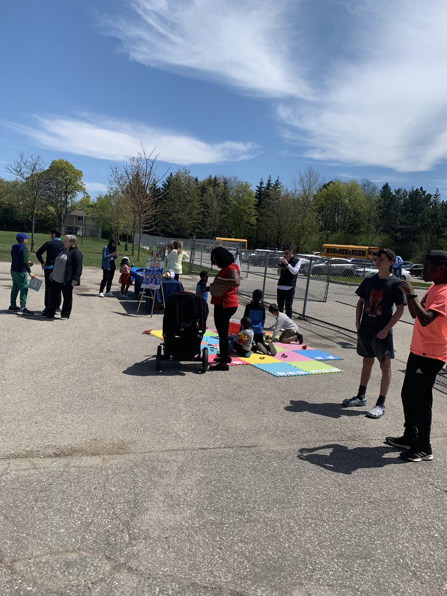 PirateLandaK's tweet image. What an amazing event @BTCS_TCDSB @TCDSB! @NancyBarillaro and the parent council team sure knows how to bring fun and community to our school! #springevent