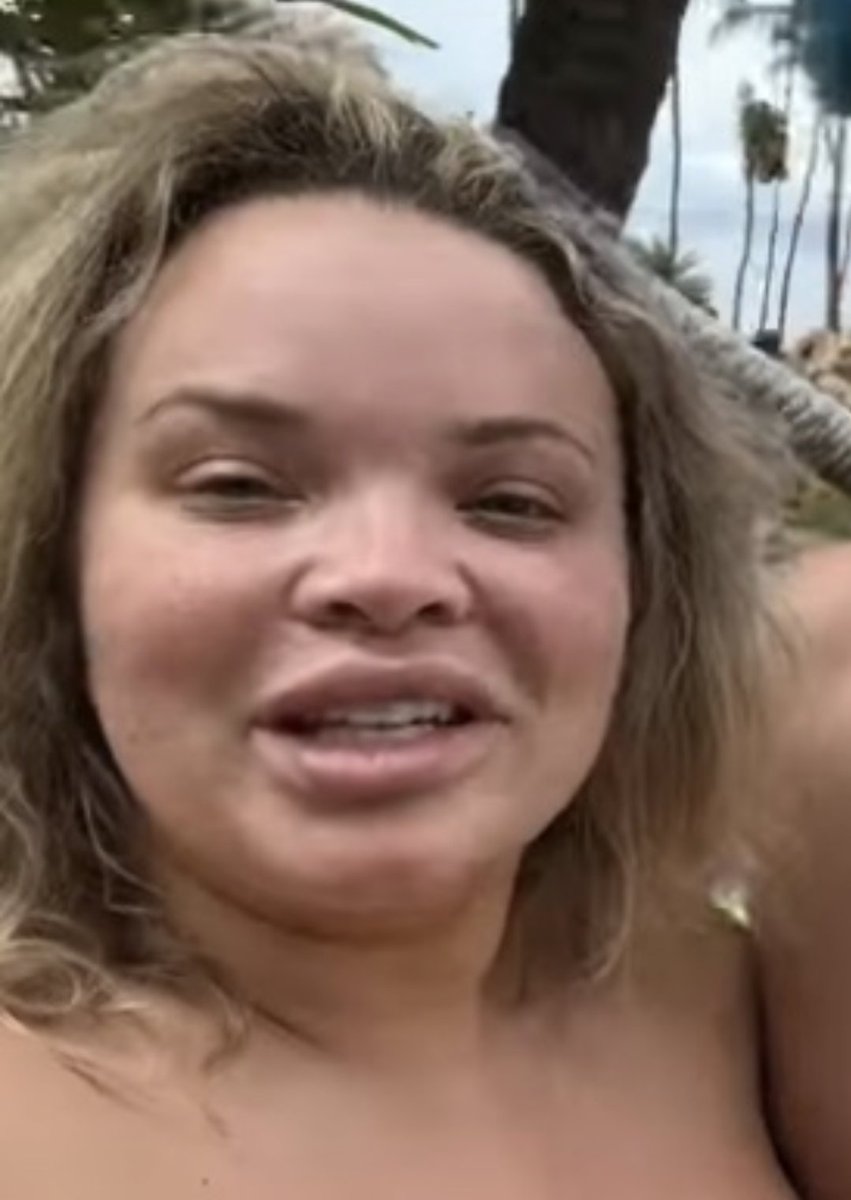 HacmonMoses's tweet photo. @trishapaytas you are fake https://t.co/DZx5hGZrGH