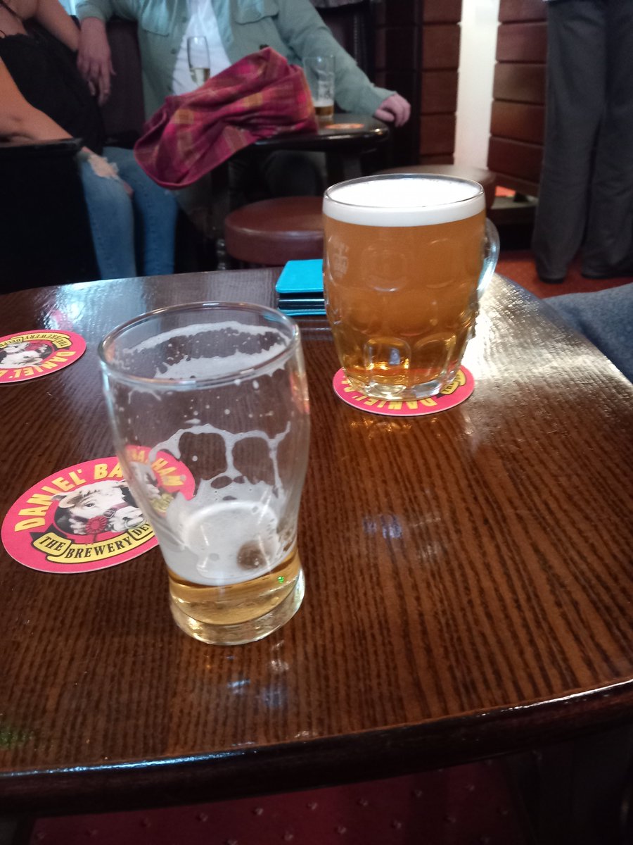 treacle555's tweet photo. @BathamsBird what a brew #sovereign #bathams ..... thank you Alice Batham what a drink....please  please brew some more https://t.co/C87BprJBse