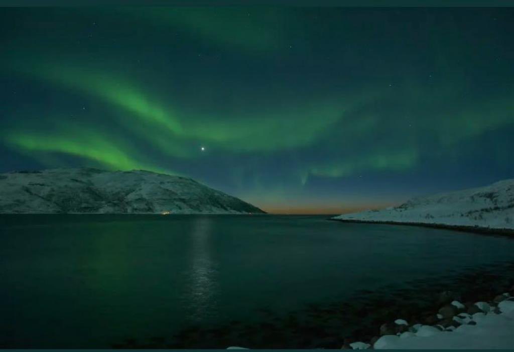 hvgoenka's tweet photo. A few days back, Ladakh's skies were illuminated by the Aurora Borealis, also known as the Northern Lights. A rare event! https://t.co/y25WGQUWLl