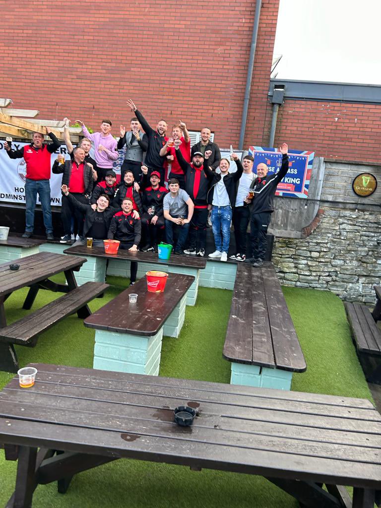 ZlatanGriff's tweet image. @highridgefc #utr @BedmiDownFC