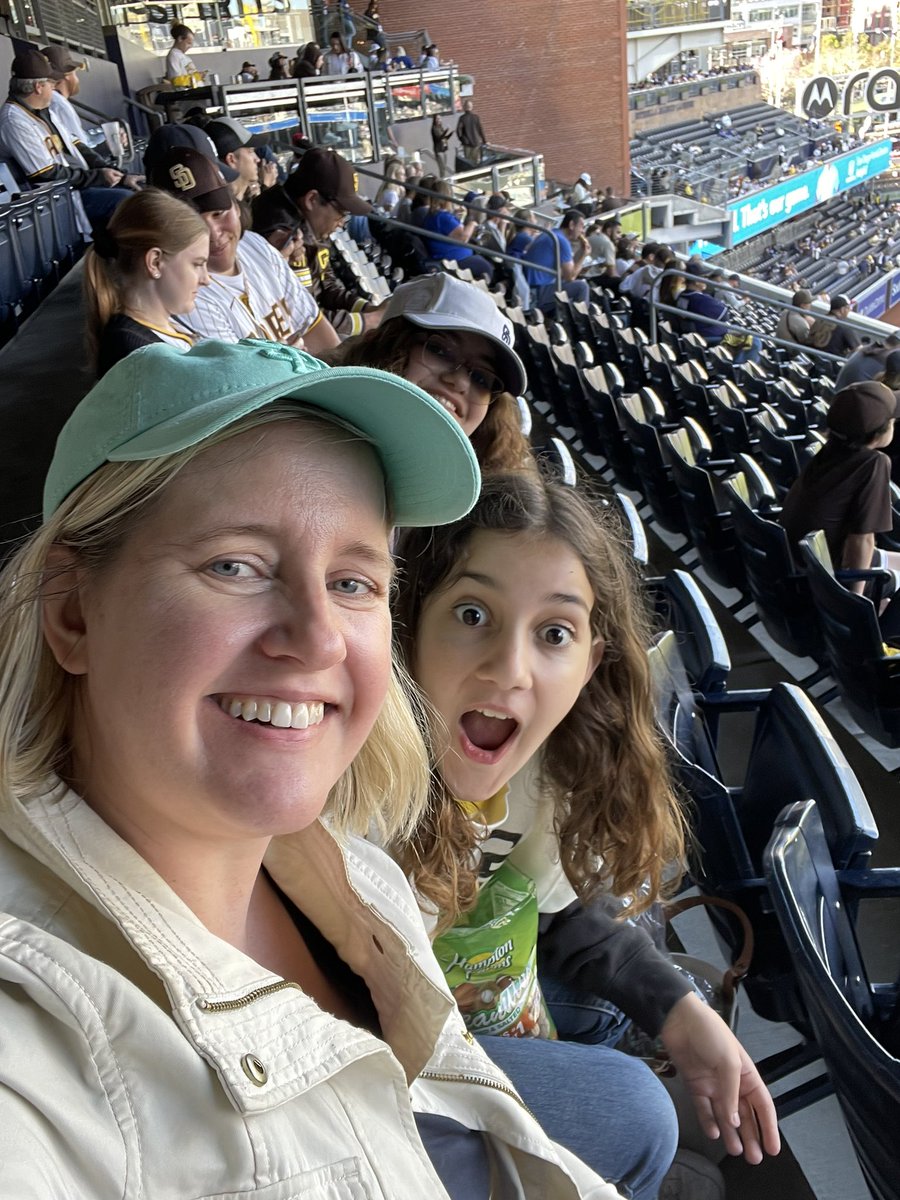 ebrann's tweet image. #BringTheGold