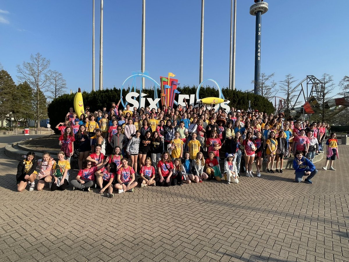 What an awesome day!!!! Congratulations to all of the Emerson and Lincoln bands, orchestras and choirs who participated in the Music in the Parks Festival today. We are SO proud!!! #engaged64