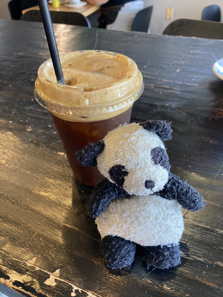 Adventure_Gauss's tweet photo. Stopped by the Happy Goat Coffee Company while on an adventure with my human. I made sure to say hello to the goat. I got a lavender espresso tonic which I shared with my human. @happygoatcoffee #goat #happygoat #coffee #lavenderEspresso https://t.co/htb8tM68bK