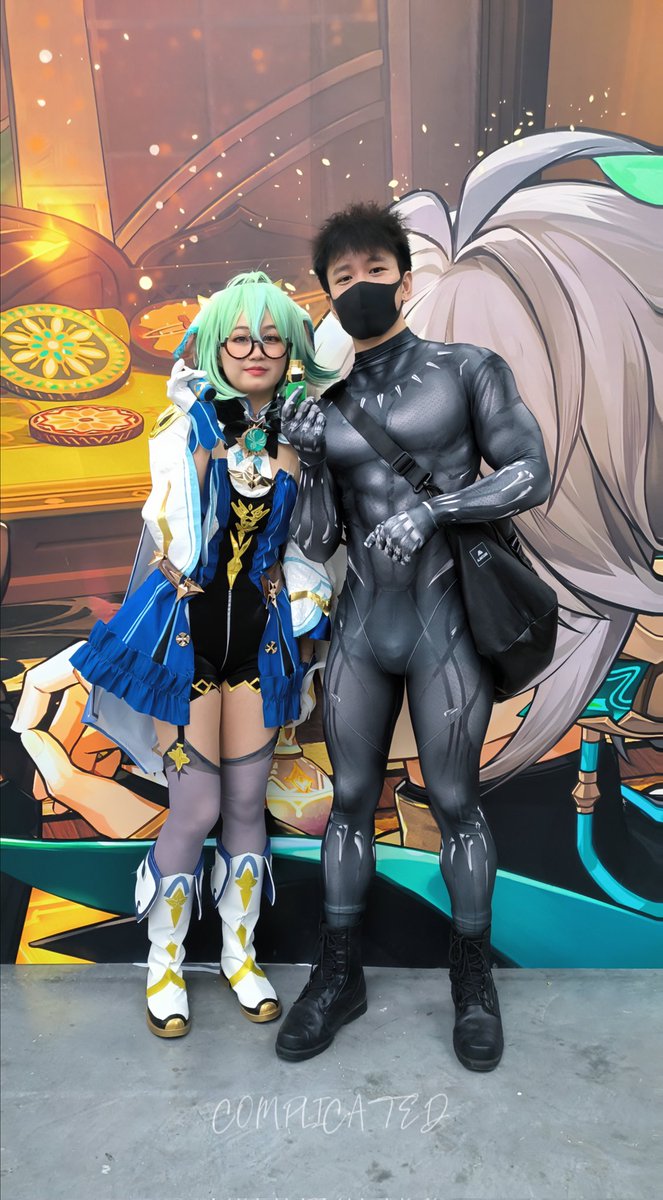 It'scomplicated tweet media