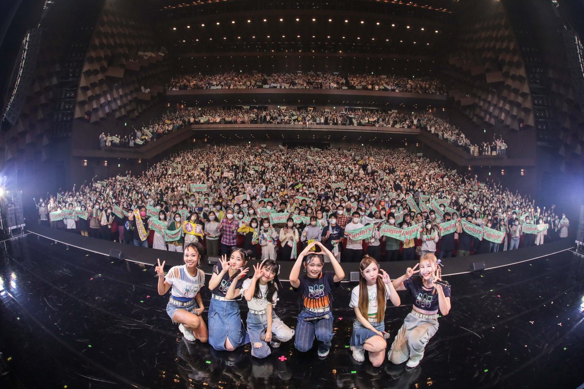 us_egofantachy's tweet photo. 5/6大阪
そんな曲やるん?!?!ってセトリで1stアルバム〜Newアルバムまで網羅しててこその昨日のライブやったなと思った
恋を焦らず嬉しかった!
Hurry up!!大好きやからまたお願いします……
あと新体制でCatch me if you canが聞きたいまじで
#リトグリ_Fanfare
#リトグリ_余韻 https://t.co/EJUigusTCC
