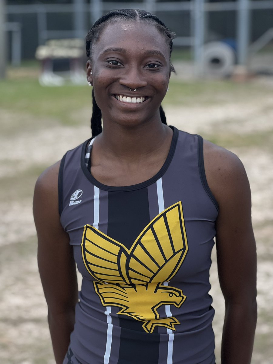 We’re going to state!!!  💙
D’Mija Davis qualified to go to state in the 200 meter dash! Congratulations 🎉🎉