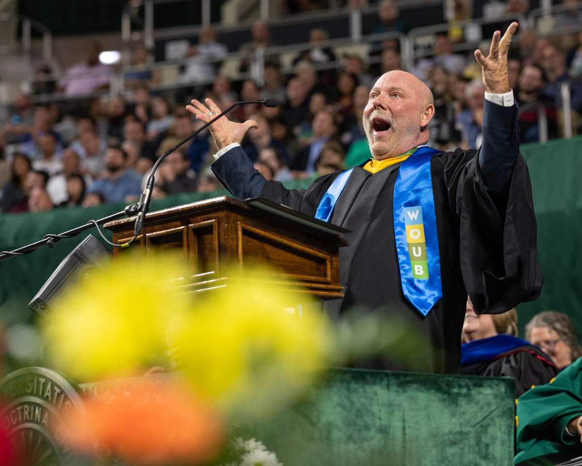 ohiou's tweet photo. ✅ Undergrad Commencement

Congrats Bobcats, and welcome to the @OHIOAlumni family! 🎓

#OHIOgrad2023 | #ForeverOHIO https://t.co/V1H3THAq7W