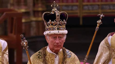 KING CHARLES III OF ENGLAND! GOD SAVE THE KING! LONG LIVE THE KING! #kingcharlesiii. #kingcharlesiiioftheunitedkingdom. #kingcharlesiiiofengland. #kingcharlesiiiofgreatbritian. #windsordynasty. #kingoftheunitedkingdom. #kingofengland. #kingofgreatbritain. #unitedkingdom.
