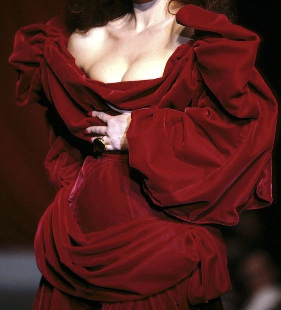 ⊹ ᮫࣭ 𔘓| 3.0k! hiatus permanente? tweet media