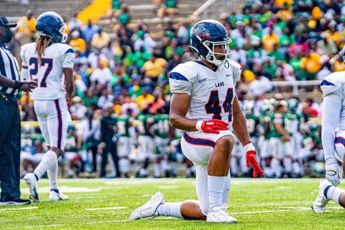 imchrisjones1's tweet photo. #AGTG After a great conversation with @CoachCarter3 @ShunBrown06 , Im blessed to receive my first offer from Lane College #WhyNotLane #LaneTrain @WestburyAthlet1 @WestburyFB https://t.co/f1xMDRjgW3