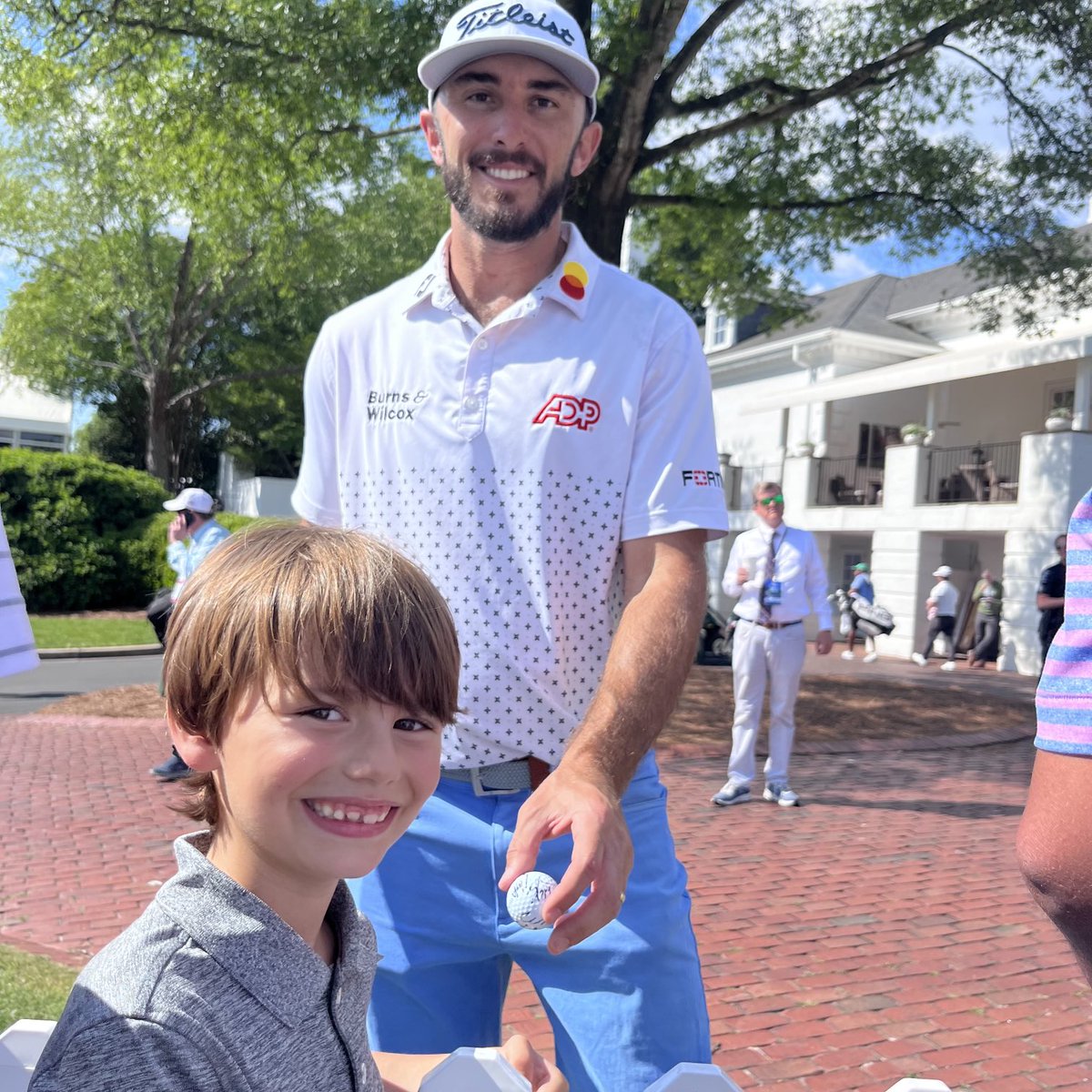 Made his day, thanks ⁦@maxhoma23⁩ .  Best of luck tomorrow!