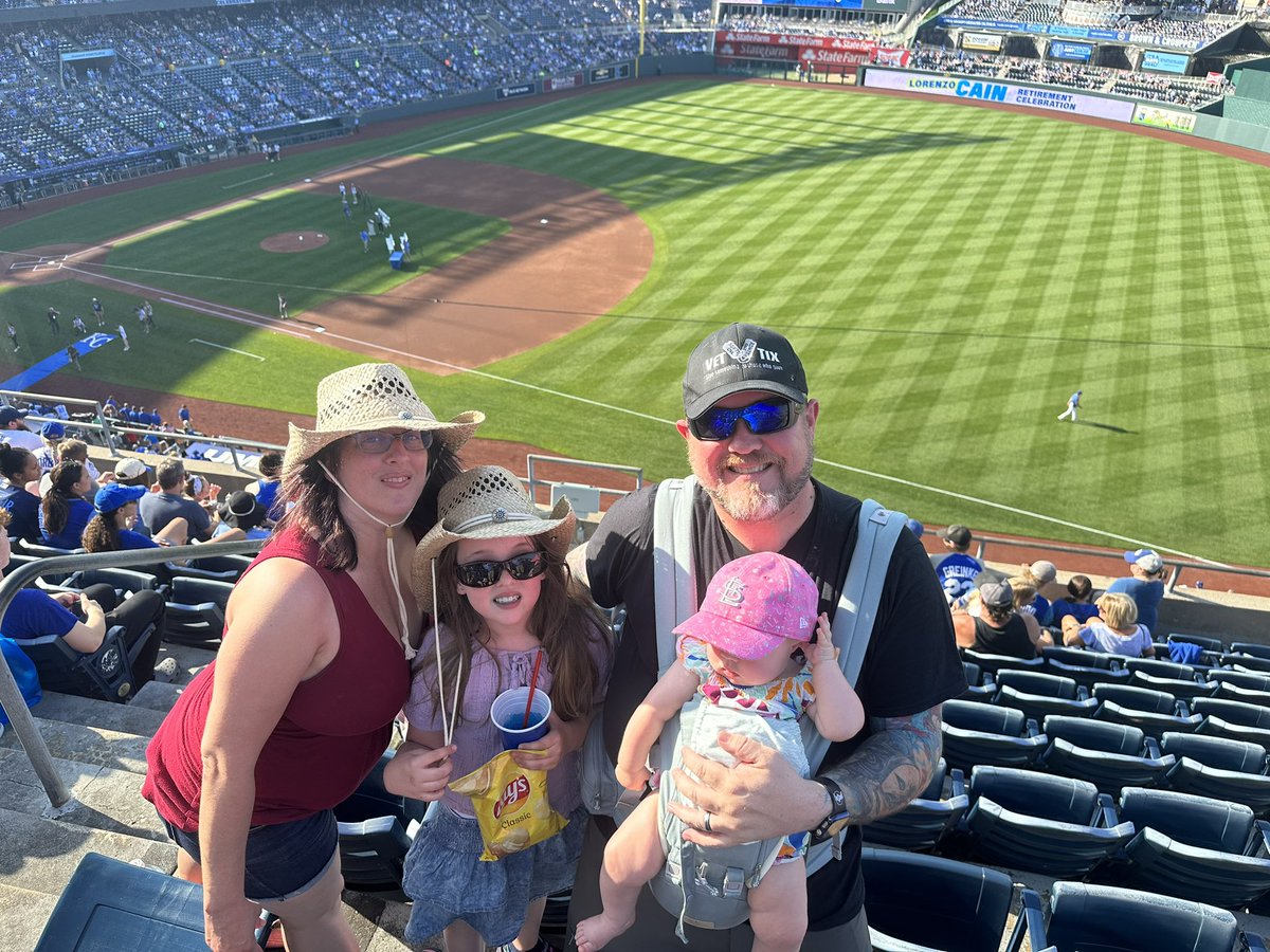 BlueBeardTBL's tweet photo. Thank you as always to @VetTix and the ticket donors for our family night out to the Oakland Athletics vs Kansas City Royals tonight!!! https://t.co/OZvqDg8562
