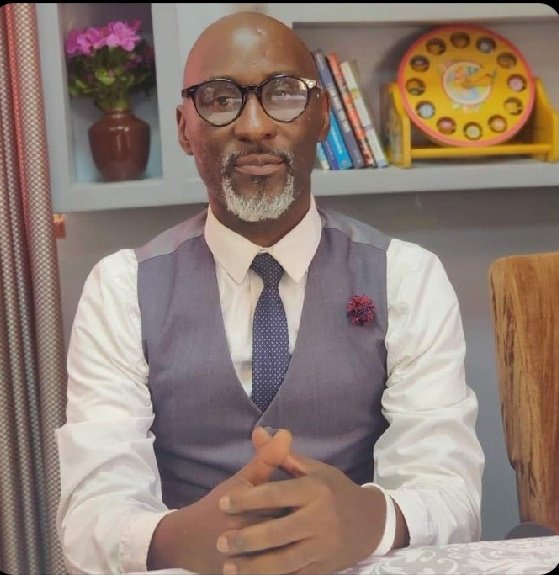 campus64877184's tweet photo. BREAKING: Isma Olaxes, also known as, blogger Iculi, has been shot dead.
Details to follow.
#CBMUPDATE https://t.co/EID5FM94j1
