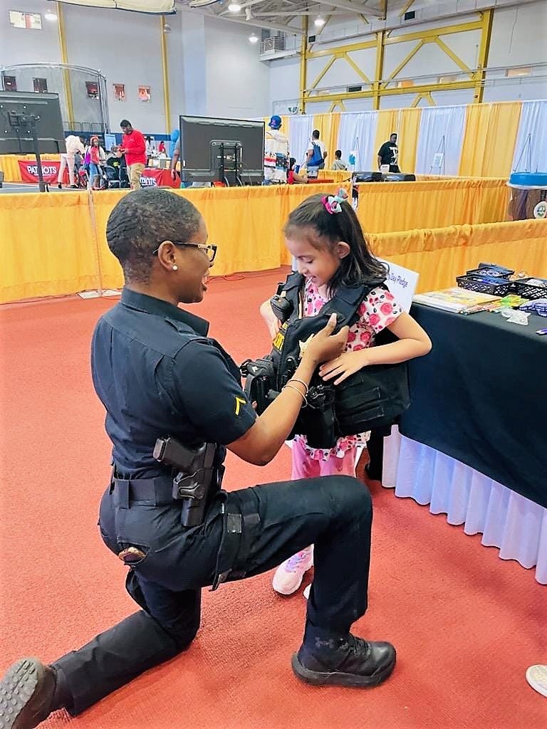 PGSheriff_PIO's tweet photo. What an eventful day at the Tots to Teen Expo. We have some amazing youth doing extraordinary things. Thanks for stopping by to visit with the men and women of the Office of the Sheriff. #PGSO https://t.co/hxJNn82wcH