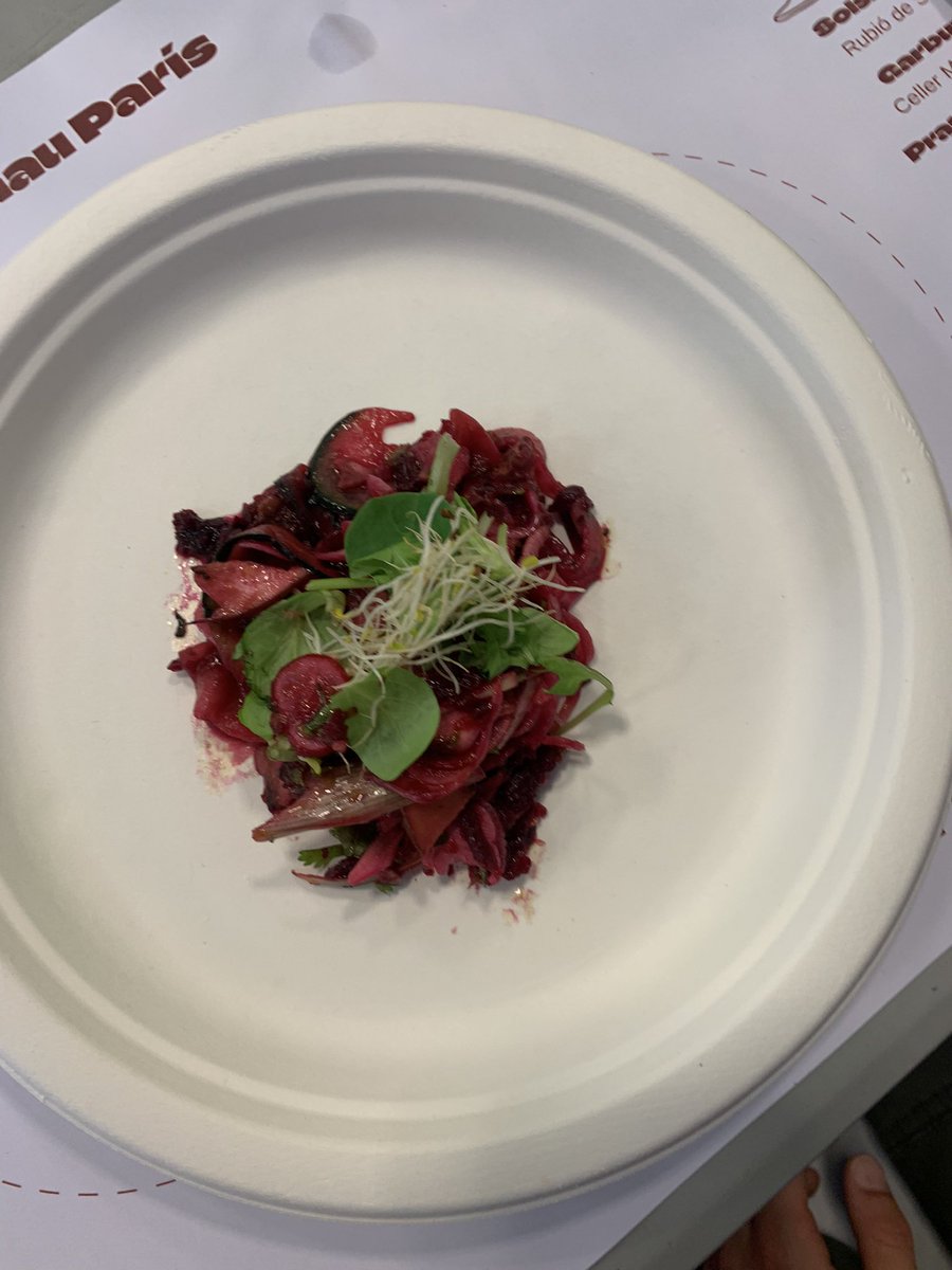 nuriaviar's tweet photo. #primaverawine #diadelamare #graciesfill
#showcooking #estonesquecurenlanima https://t.co/FU0CEplhNM