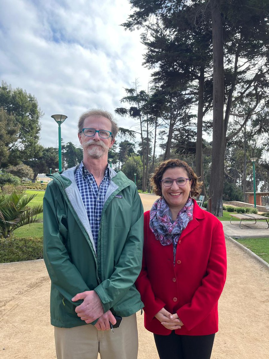EnergiaValpo's tweet photo. Seremi #ArifeMansur, gabinete regional y alcaldes de #Quintero #Puchuncaví y #Concón recibieron al Relator Especial de la @ONU_es sobre DDHH y Medio Ambiente♻️, #DavidBoyd quién desde su experiencia habló sobre la Transición Ecológica Justa, analizando situación de la zona✅ https://t.co/pVhH0NvA7U