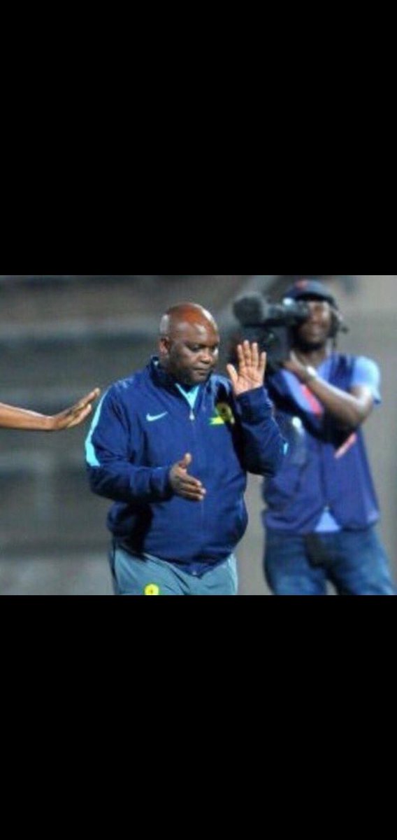 realsanzaman99's tweet photo. KO somewhere right now... #metrofmawards2023 https://t.co/txfxsCHayM