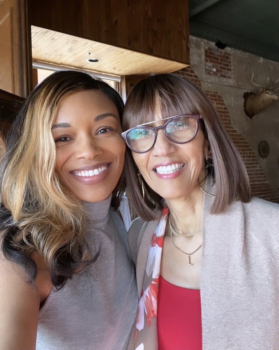 LinksOKC's tweet photo. #LinkedInFriendship
#ConnectedInService
@LinksOKC π https://t.co/jpLIe21PAt