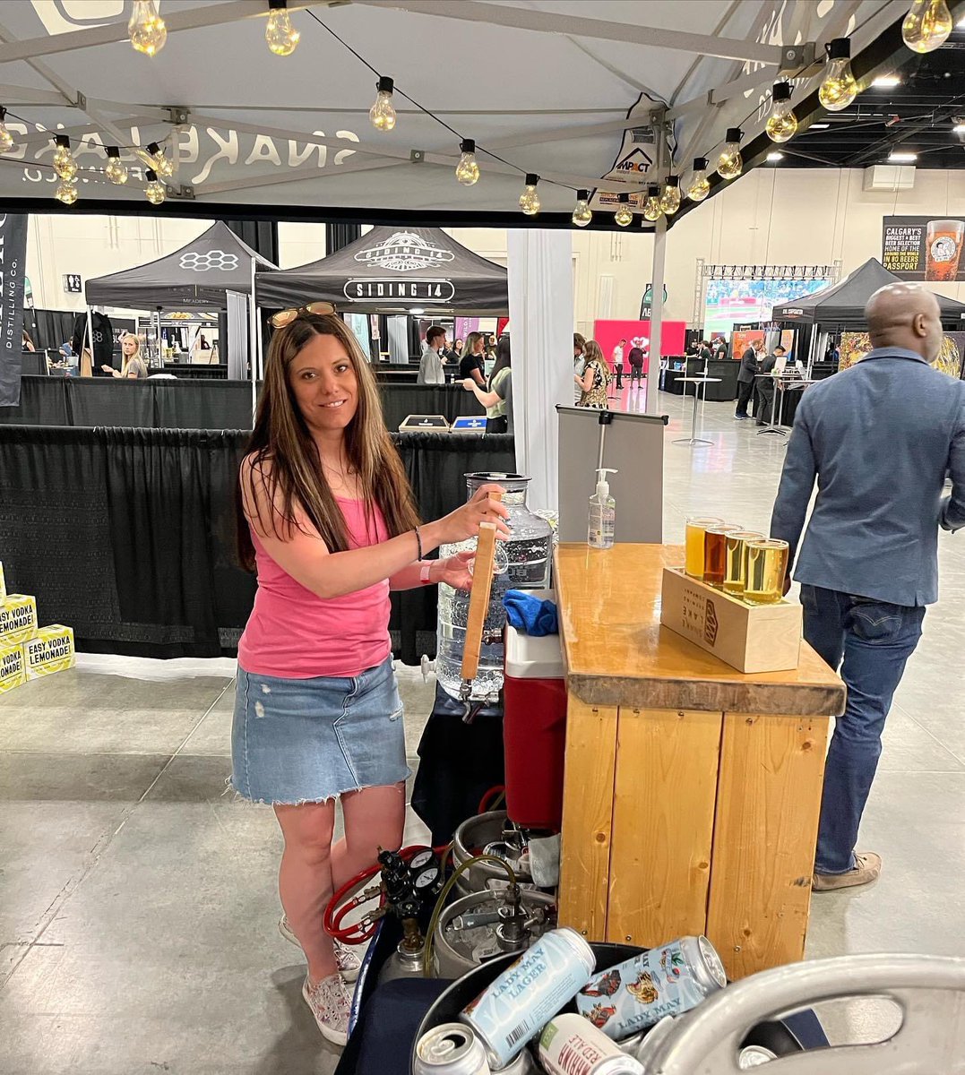 snakelakebrewco's tweet photo. We are happy to be here at the Alberta Beer Festival in Calgary this weekend and can’t wait to see all of your friendly faces❣️🍻
.
.
#workharddrinkeasy #snakelakebrewing #easyvodka #sylvancraftspirits #albertabeerfestivals #sylvanlake #alberta #calgary #drinklocal #albertamade https://t.co/MSwM2or8mk