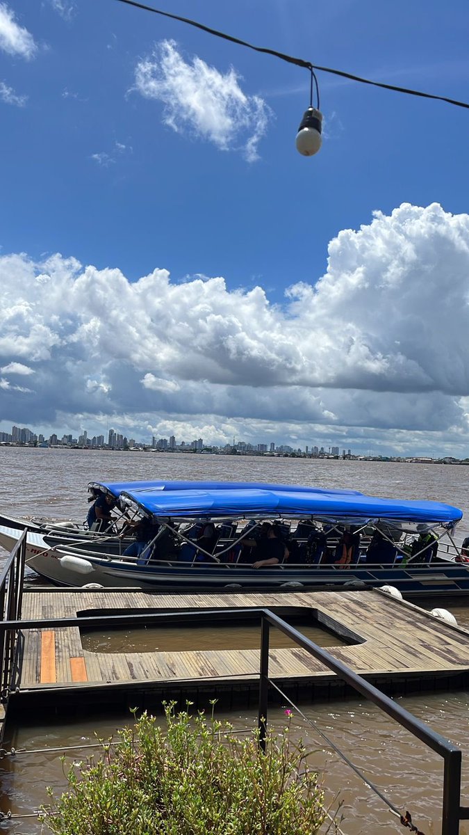CTM_Martinique's tweet photo. Ce samedi 6 mai 2023, @SergeLetchimy a eu le privilège d'être invité à une excursion sur l'île de #Combu, accueilli chaleureusement par le Maire de #Belém, M. Edmilson Rodrigues, et le Coordinateur des relations internationales de la mairie de Belém, M. Luiz Arnaldo. https://t.co/SkOf7XJQ5O