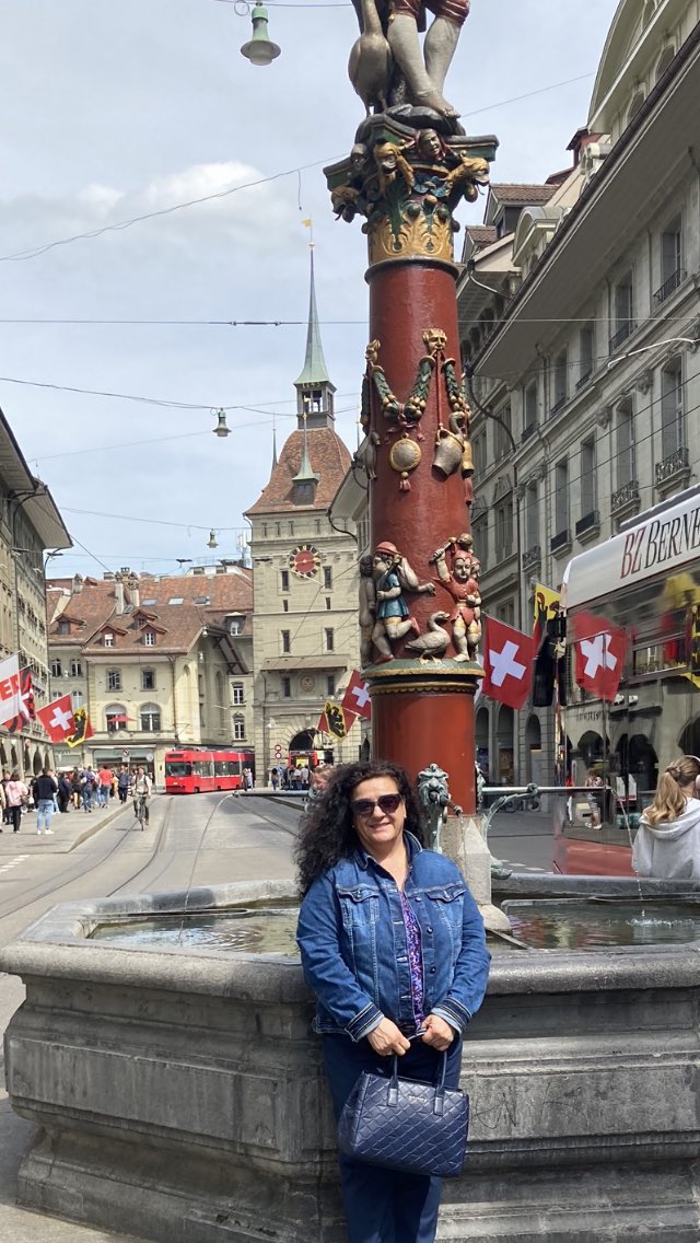 OzelKayhan's tweet photo. Yaşamış ve tecrübe görmüş bir akıl,
sahibine yeni bir baht bağışlar..

Hz.Mevlana

Rabbime şük��rler olsun bugün Bern de vatandaşlık görevini yerine getirdim.
Hayrlara vesile olsun inşaAllah.

Ben heyecanlı, gün sakin ve hava güzeldi.(22*)

Bern den bir kaç kare.

Selam ve dua ile https://t.co/r87KOjlZv1