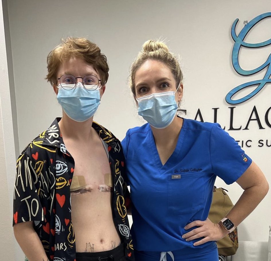 Oli London tweet media