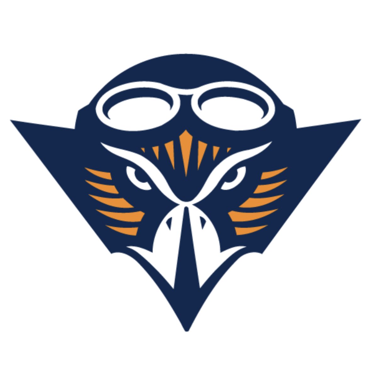 ChaseMcConnel11's tweet photo. Extremely blessed and humbled to receive an offer from @UTM_FOOTBALL 🧡💙 Thank you coach @CoachFee615 for the opportunity! Also thank you to @OnTopAthletics for the amazing camp! 
@jhackett14 
@CoachMikeWelch https://t.co/7SGSeJGMlL