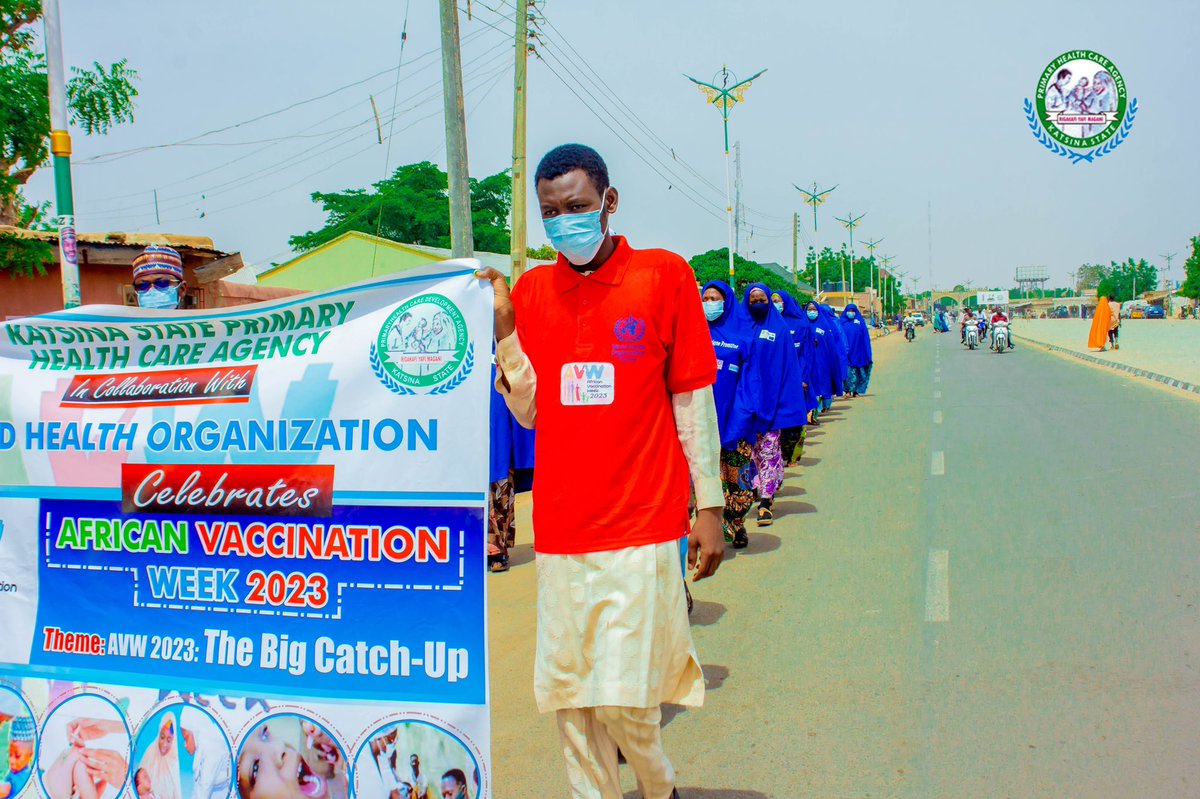 pterigoid's tweet image. Katsina state one of the Gavi MOU states celebrated the immunization week with road shows, actual vaccination, radio programs and the highlight was the parade of the house to house mobilizers in their blue attires - Vaccines are safe and protect @gavi @NGFSecretariat @WHONigeria