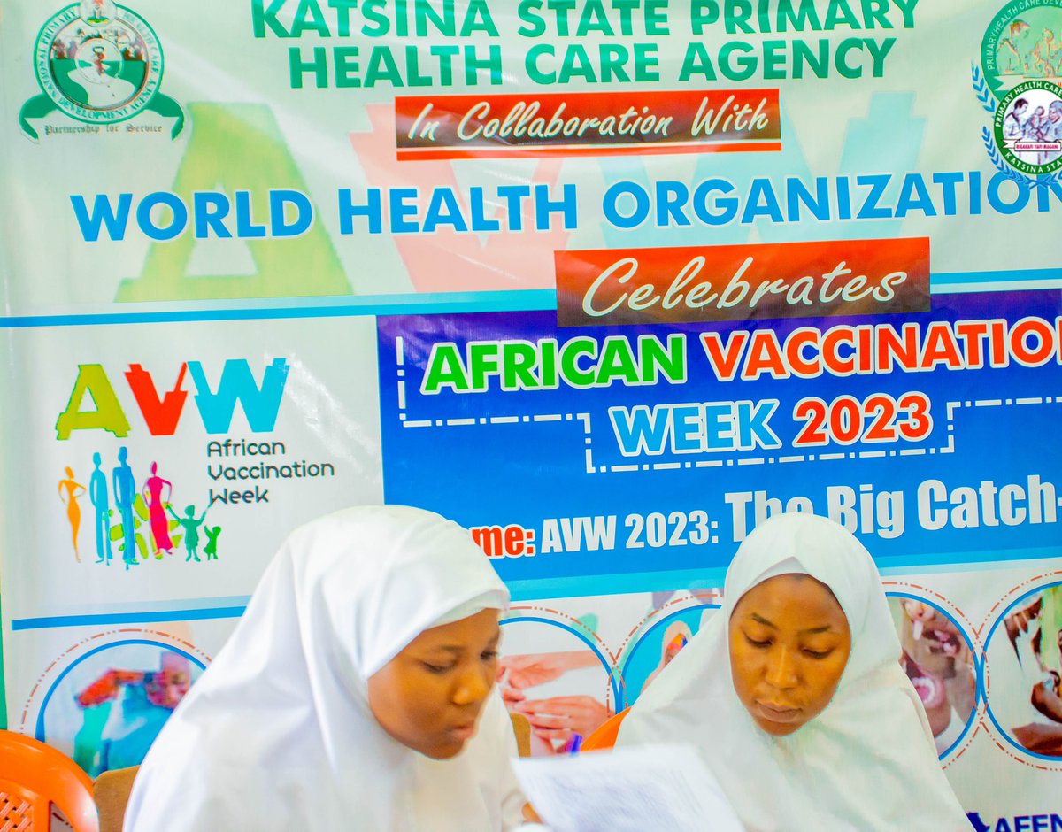 pterigoid's tweet image. Katsina state one of the Gavi MOU states celebrated the immunization week with road shows, actual vaccination, radio programs and the highlight was the parade of the house to house mobilizers in their blue attires - Vaccines are safe and protect @gavi @NGFSecretariat @WHONigeria