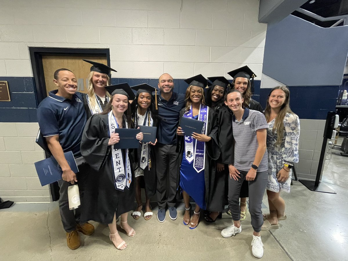 Congratulations to the class of 2023!🎓🥳 We are so proud of these 6 graduates and cannot wait to see what you accomplish next! # Family 🪓💙