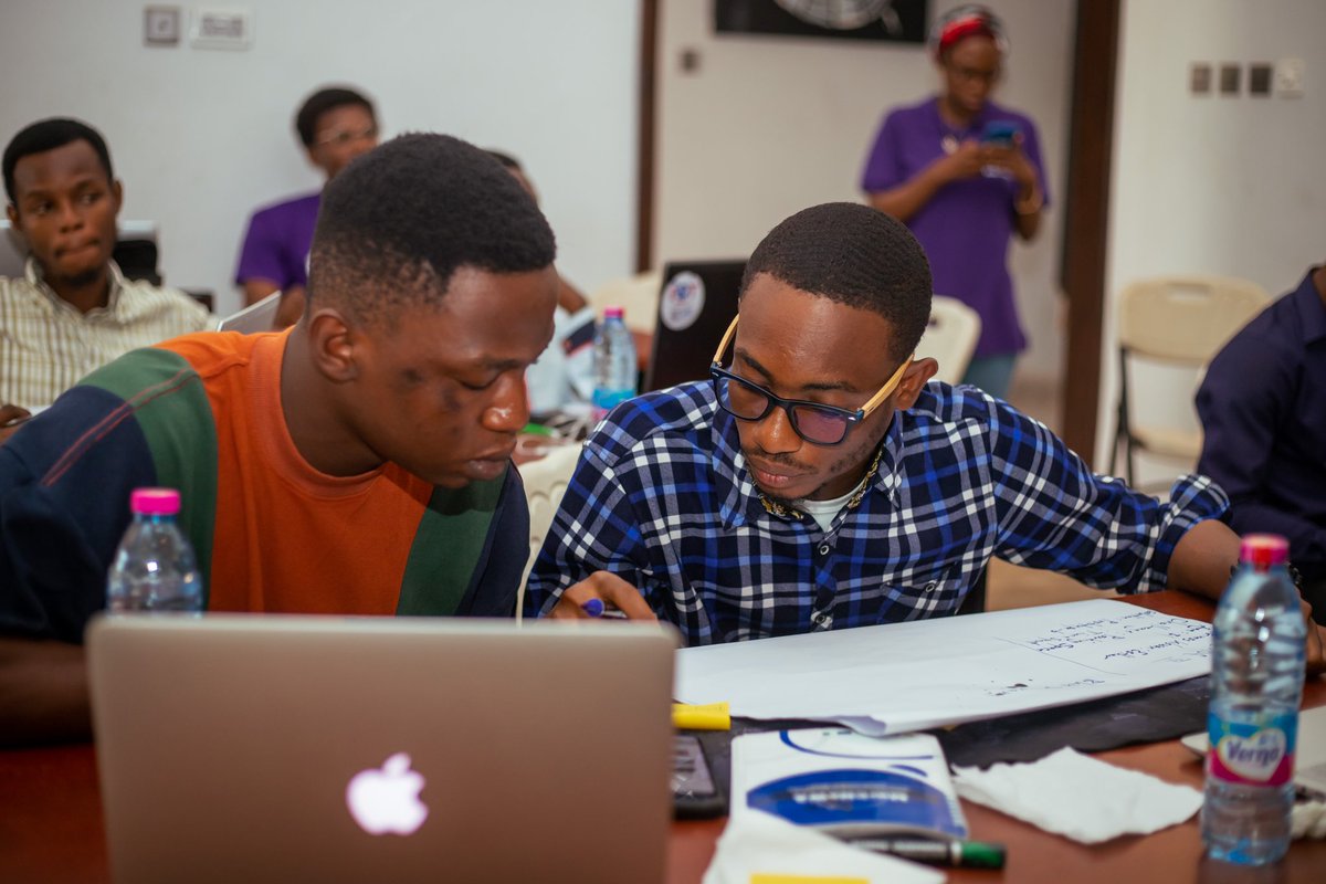 FoundryCamp's tweet image. Our 3-Day Design Thinking and Bootcamp is complete!
Participants were taken through design thinking, loT, electronics, using @waziupiot technology, and building loT solutions. These are the next generation of Talent.
#iot #technology #talentprogram #hubiquitous #talent #ghana