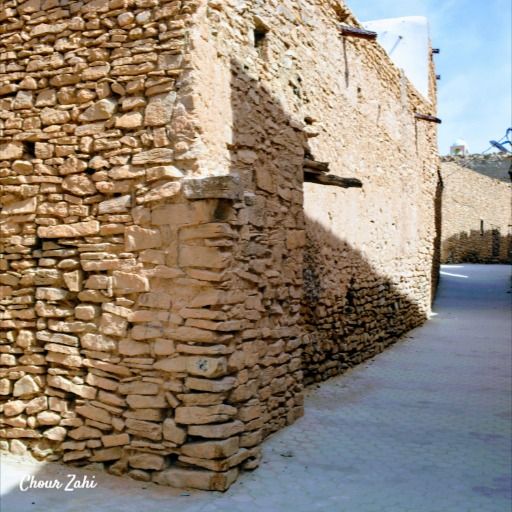 Le ksar de Aïn Madhi est inscrit un des monuments historiques à Laghouat.
#Photography #Architecture #History #Ancient #OldRuin #FamousPlace #StoneMaterial #TravelDestinations #Old #BuiltStructure #Algeria #algiers #photographylovers #MyPhoto #NatureBeauty