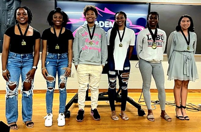 CONGRATS Eryn Lloyd, Aniyah Sanford,  Heather Baymon, Kandace Williams, Kayra Craig, Jaqueline Arellano for being named  ACADEMIC ALL-DISTRICT!! 💯🏀 🐺 <a href="/e_lloyd05/">Eryn Lloyd</a> <a href="/Aniyah2023/">Aniyah Sanford</a> <a href="/BaymonHeather/">Heather Baymon</a> <a href="/kwil31021/">Kandace Williams</a> <a href="/kayra_craig/">kayra craig</a> <a href="/langhamcreekhs/">Langham Creek High</a> <a href="/lchsabc/">LC Athletic Boosters</a> <a href="/CFISDAthletics/">CFISDAthletics</a>