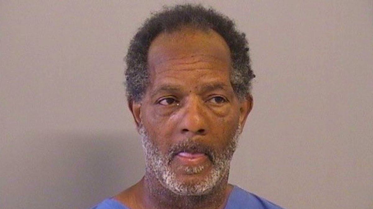 simonateba's tweet photo. BREAKING: Tulsa PD reports that Carlton Gilford, an African American man, acted on racial motives when he fatally shot two white men on April 18. Gilford attacked 35-year-old Lundin Hathcock at a library and later, 55-year-old James McDaniel at a nearby store. He faces two counts of first-degree murder, two counts of shooting with intent to kill, and one count of malicious intimidation or harassment, which is Oklahoma's version of a hate crime.

https://t.co/omPC8M61hk