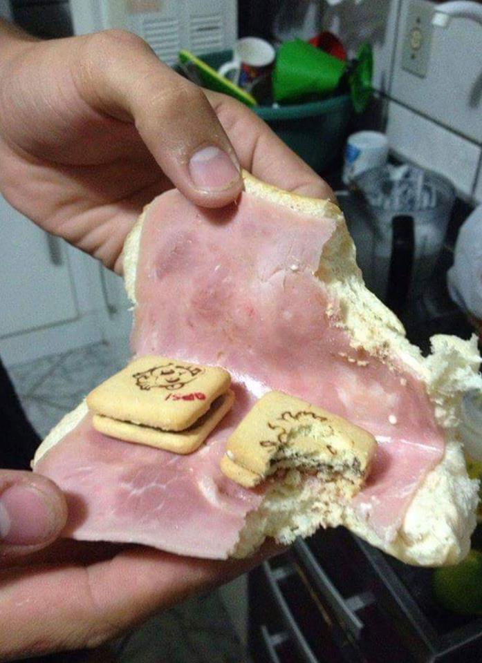 ihlombrei's tweet photo. Tem coisas que só maconheiros entende https://t.co/nkdWFHv2dJ