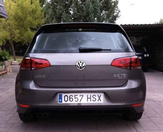 Me han robado el coche en el barrio de Hortaleza hoy en Madrid. Un Golf gris matrícula 0657HSX. 

Si sois tan amables de difundir, se agradece. ⁦<a href="/policia/">Policía Nacional</a>⁩ ⁦<a href="/policiademadrid/">Policía Municipal de Madrid</a>⁩