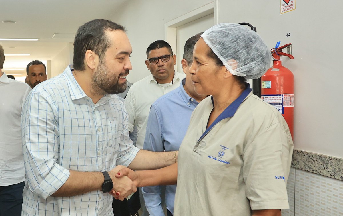 Governo Estadual inaugura ressonância magnética do Hospital Zilda Arns e faz mais uma entrega do SAMU 100% RJ. 🚑🏥

Serão distribuídas 14 ambulâncias a Volta Redonda, Barra do Piraí, Barra Mansa, Pinheiral, Piraí, Porto Real, Quatis e Valença.

Veja: bit.ly/3HJodWU