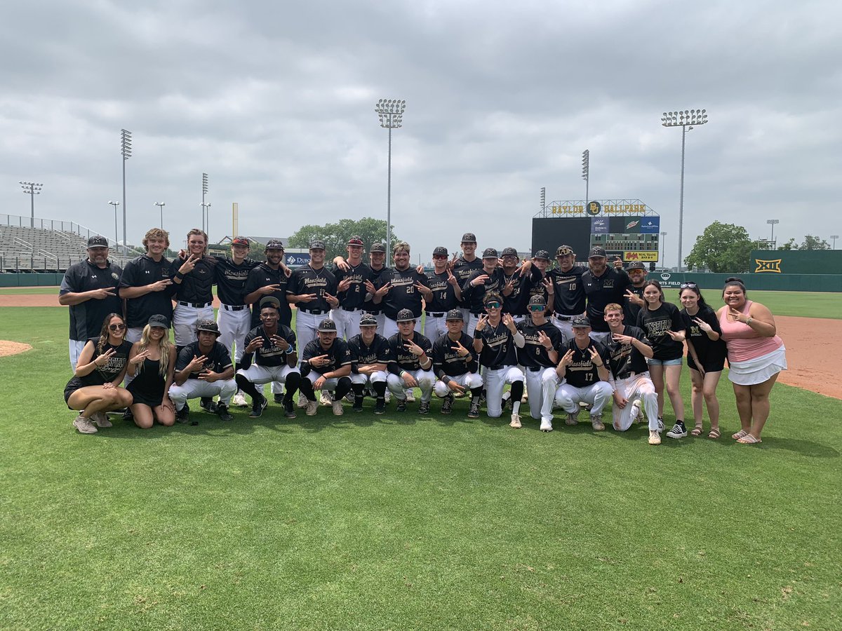 Tigers beat Harker Heights by a score of 9-2 and advance to Area! 

Details vs Rockwall High coming soon

<a href="/6ATxHSBaseball/">6ATxHSBaseball</a> <a href="/SportsDayHS/">SportsDayHS</a> <a href="/dfwvarsity/">dfw varsity</a> @PBR_Texas 

#TigerBaseball #FlyTheW #MaberryStrong
