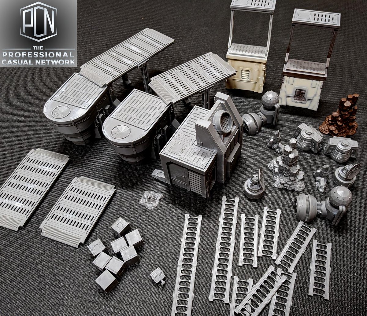 Got the #StarWarsShatterpoint terrain from Core Set and the Take Cover ready for priming and some #ShatterPaint! Check here for updates! 

Use this link for all things Shatterpoint: bit.ly/ProfessionalCa… 

<a href="/atomicmassgames/">Atomic Mass Games</a> #minipainting #starwars...