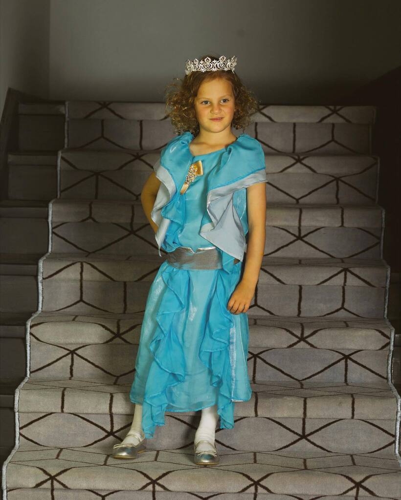 CORONA ROBADA 👑 ! Gran día para recordar este homenaje a #LadyDi La realidad siempre superará la ficción. #princessdiana #kingcharles #camilaparkerbowles instagr.am/p/Cr6g16DJPlC/