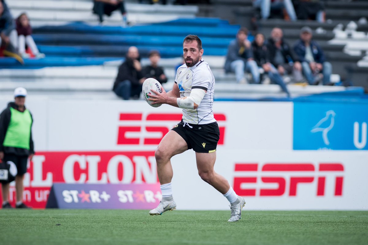 sudamericarugby's tweet image. 🟡⚫️ El local marcó terreno 

👊🏽En la última presentación de @BlackLionRugby en tierras sudamericanas, @CAP__Rugby mostró de que esta hecha la región y se llevó la victoria por 35 a 31.

👏¿Cómo viste la victoria carbonera?

📸SAR/Enzo Santos