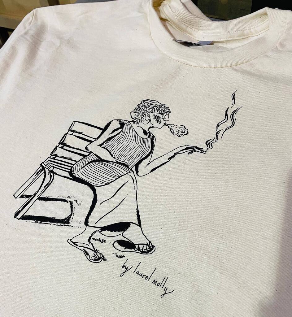 SimplePrint1's tweet image. Two great illustrations we printed on Gildan Ultra Natural tees for @laurel_molly 🌻🌻🌻 #simpleprintstudio #screenprinting #handprinted #tshirtprinting #illustration #bristol instagr.am/p/Cr6fcuQsiHT/